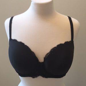 36D Victoria Secret